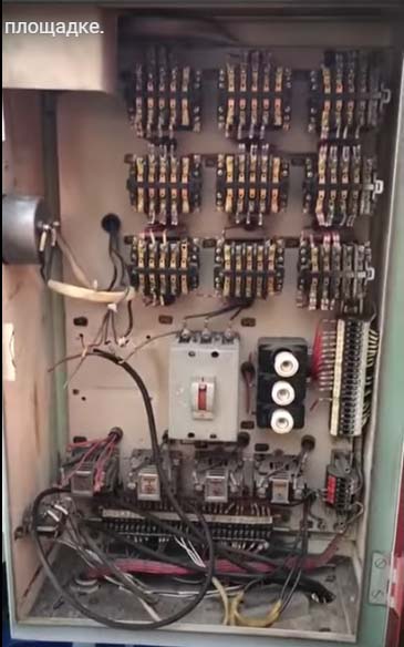 Фото електрошафи шлицешлифовального верстата 3451